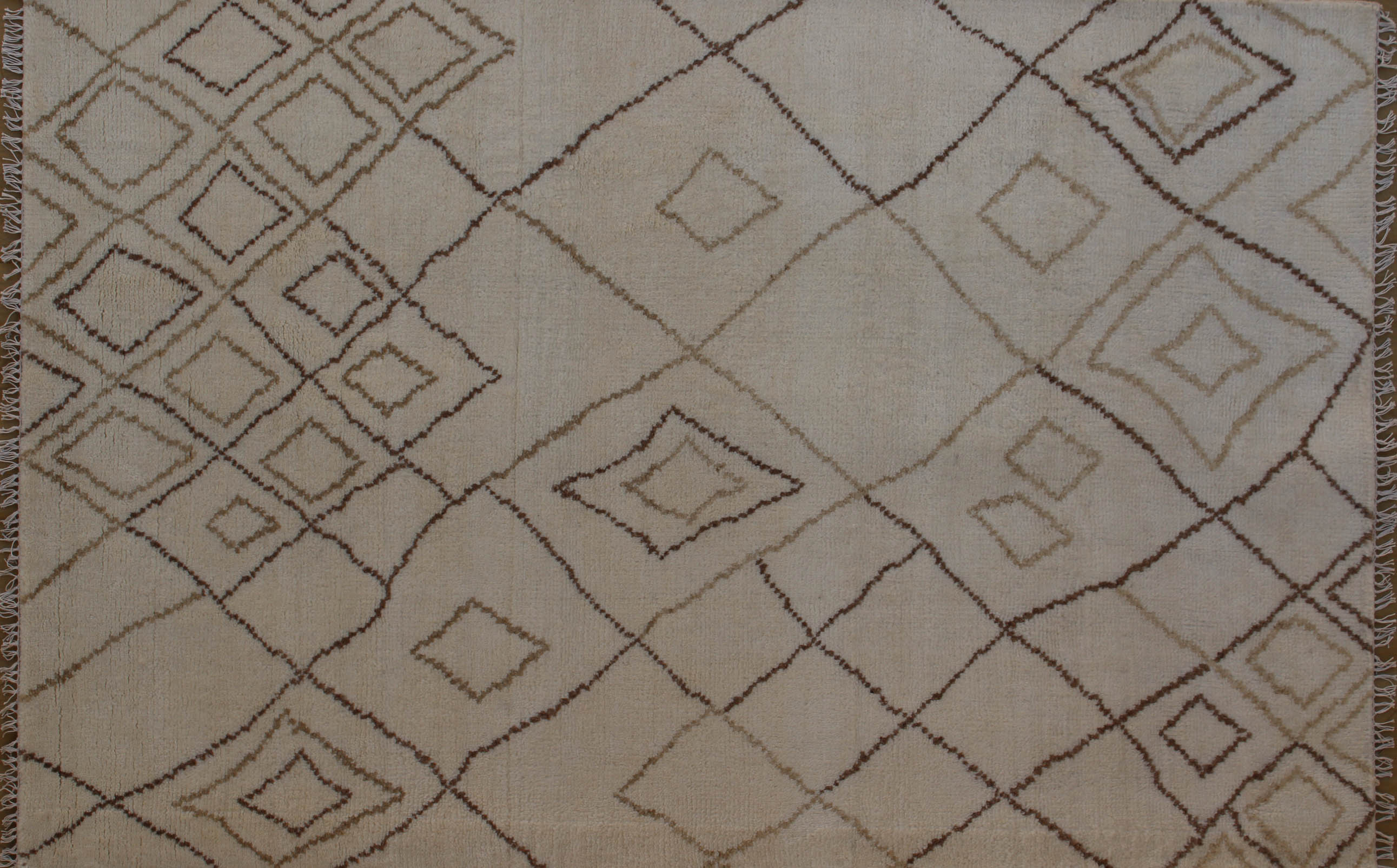 SB 23 73 Ivory 4 4 Qualtiy