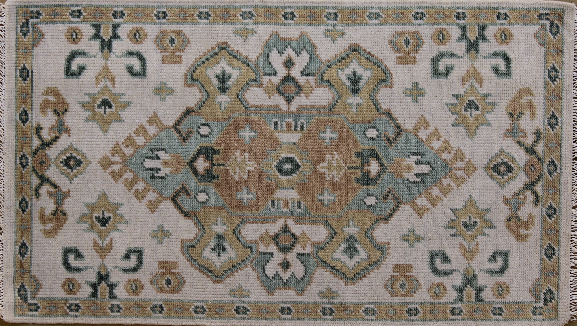 Sapphire Motif Elegance