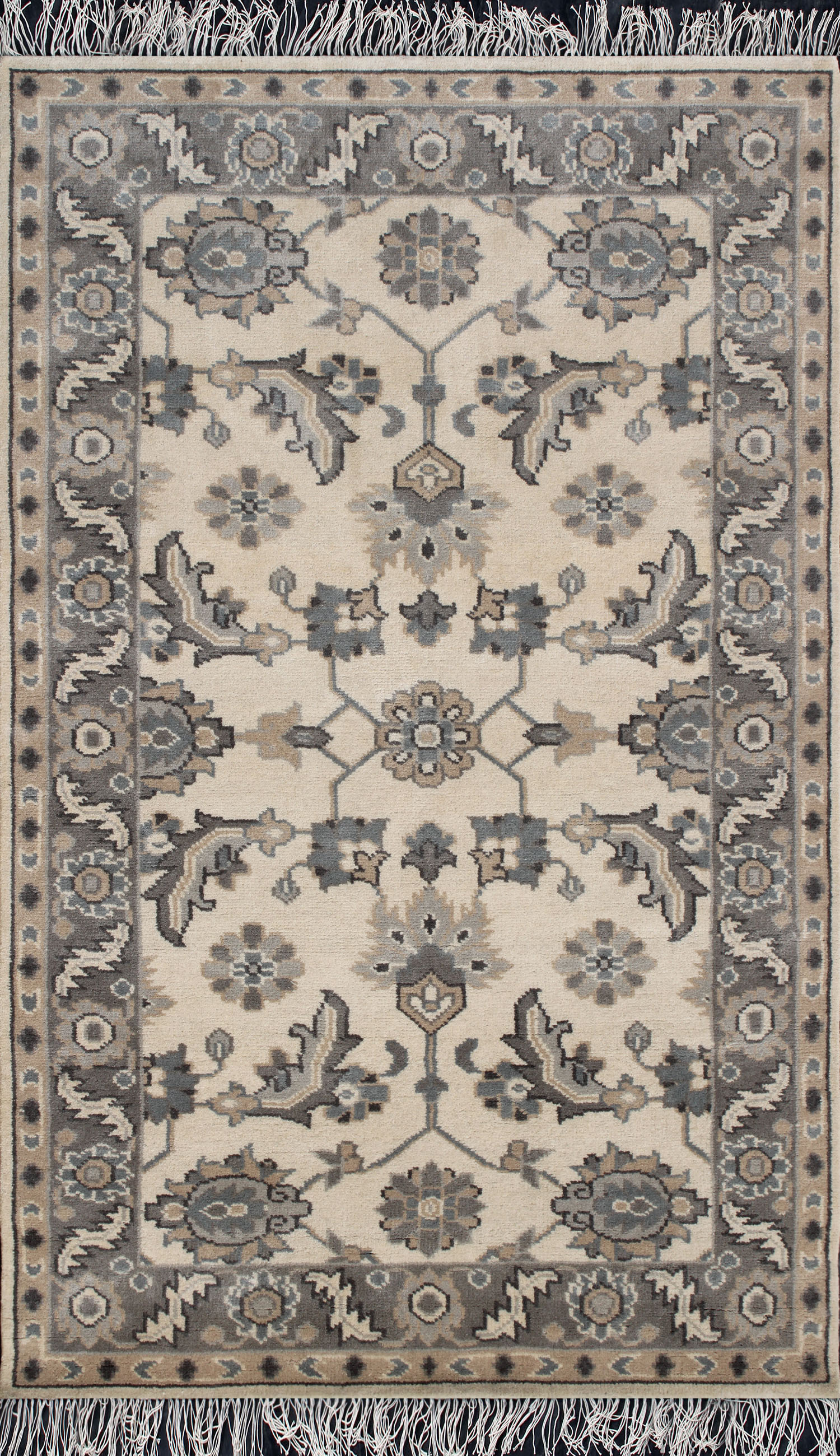 Emerald Medallion Elegance