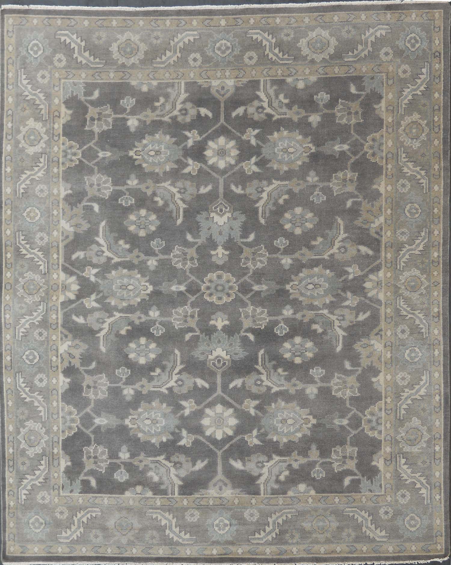 Emerald Geometric Elegance