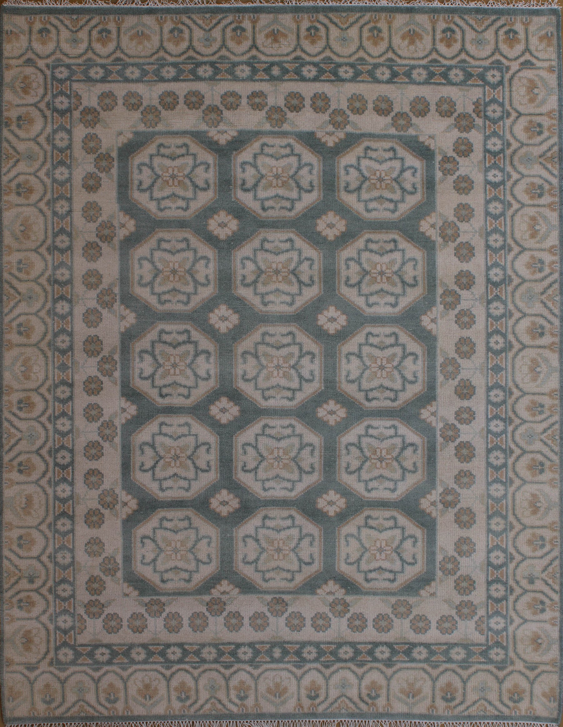 Platinum Tapestry Elegance