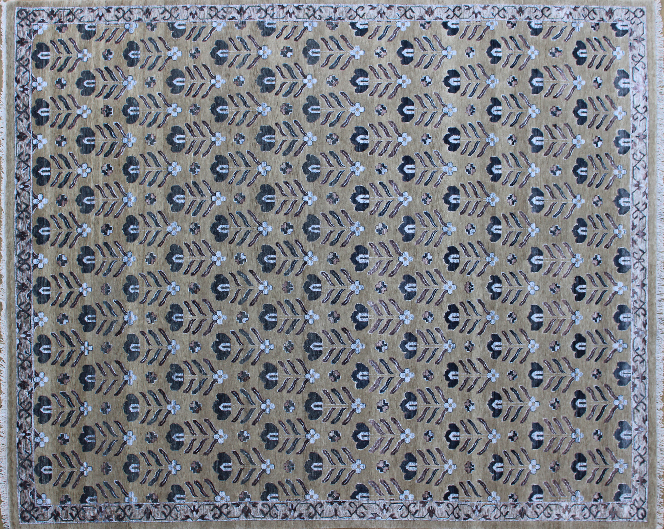 Sapphire Oudh Elegance