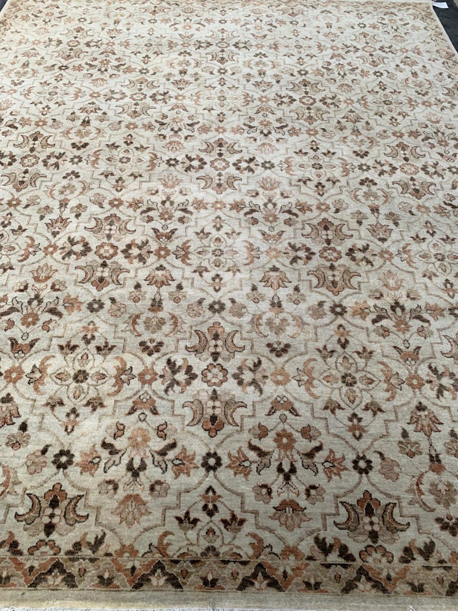 Detail view 6 of The Classic Ivory Garden Rug 8ft x 10ft