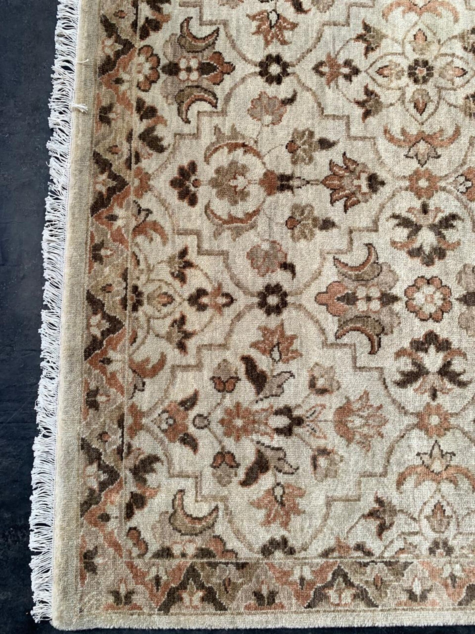 Detail view 11 of The Classic Ivory Garden Rug 8ft x 10ft