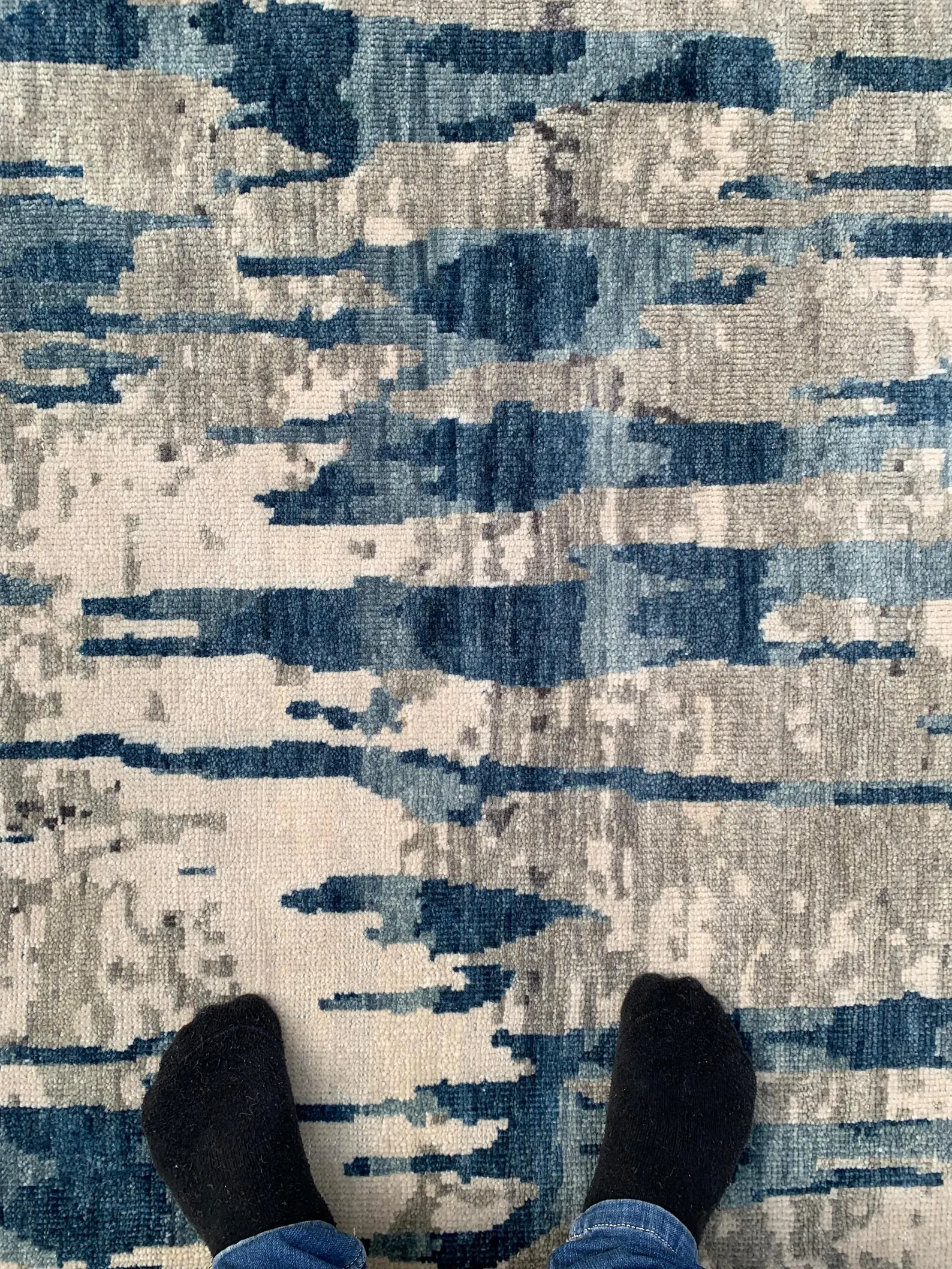 Detail view 8 of Abstract Watercolor Gray Modern Wool Rug 8ft x 10ft